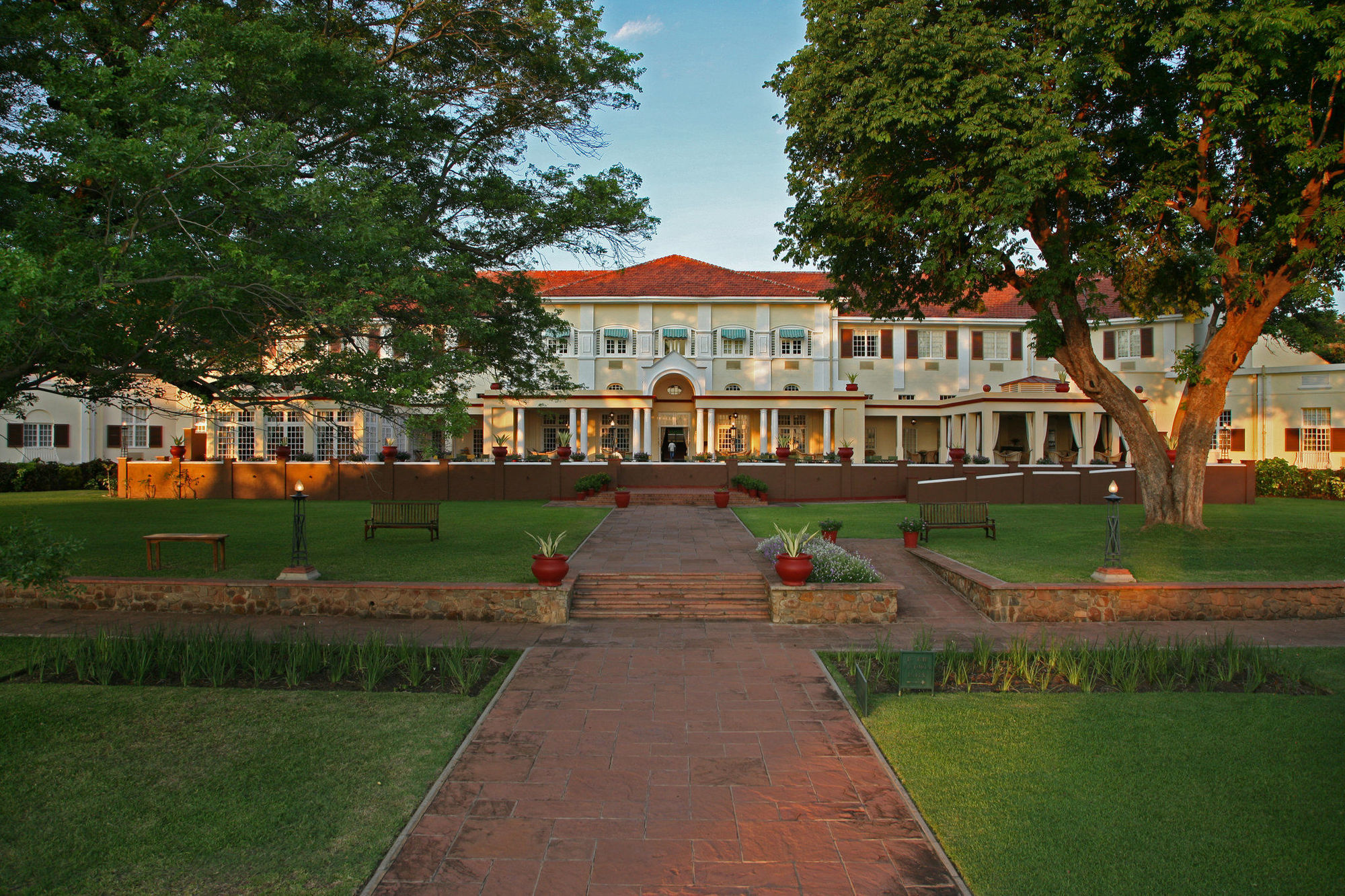 The Victoria Falls Hotel Екстер'єр фото